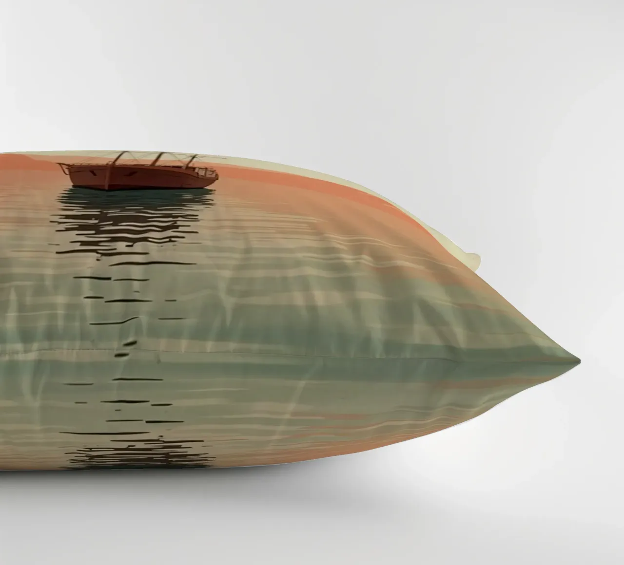 Nave a vela sull'acqua con montagne e cielo cuscino da DesignDoodle