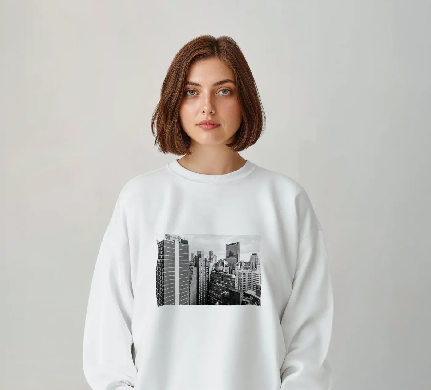 Skyline Building B&W sweatshirt by Carinaprint