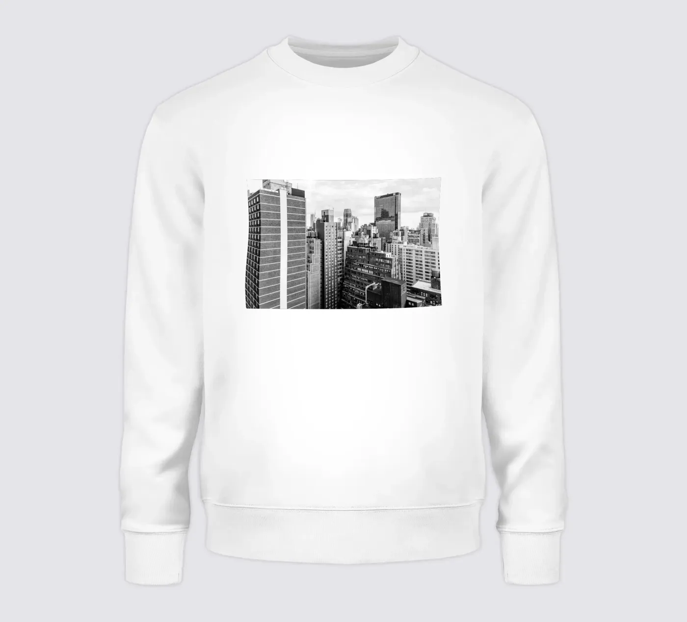 Skyline Building B&W sweatshirt by Carinaprint