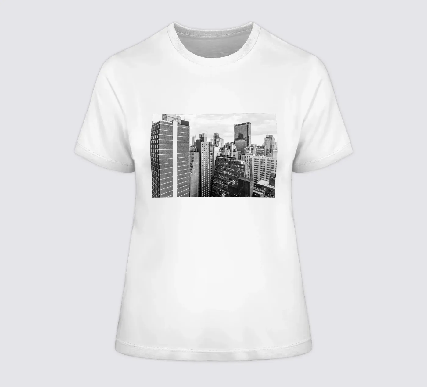 Edificio Skyline B&N t-shirt da donna da Carinaprint