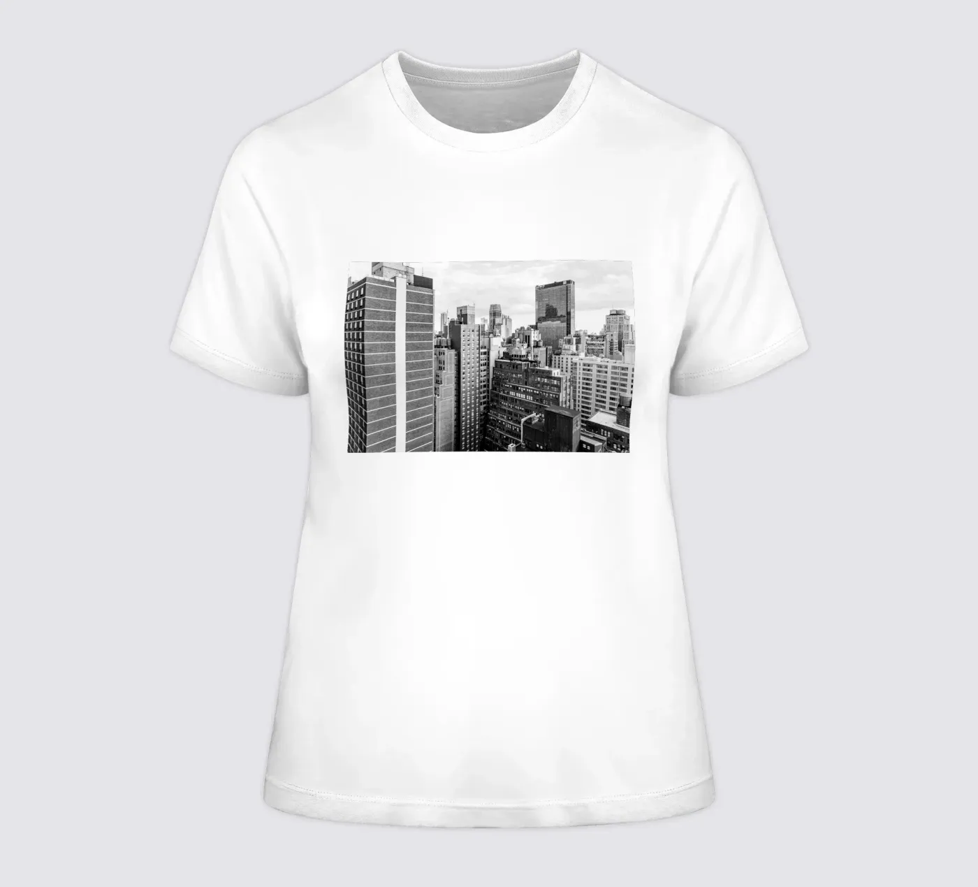 Edificio Skyline B&N t-shirt da donna da Carinaprint