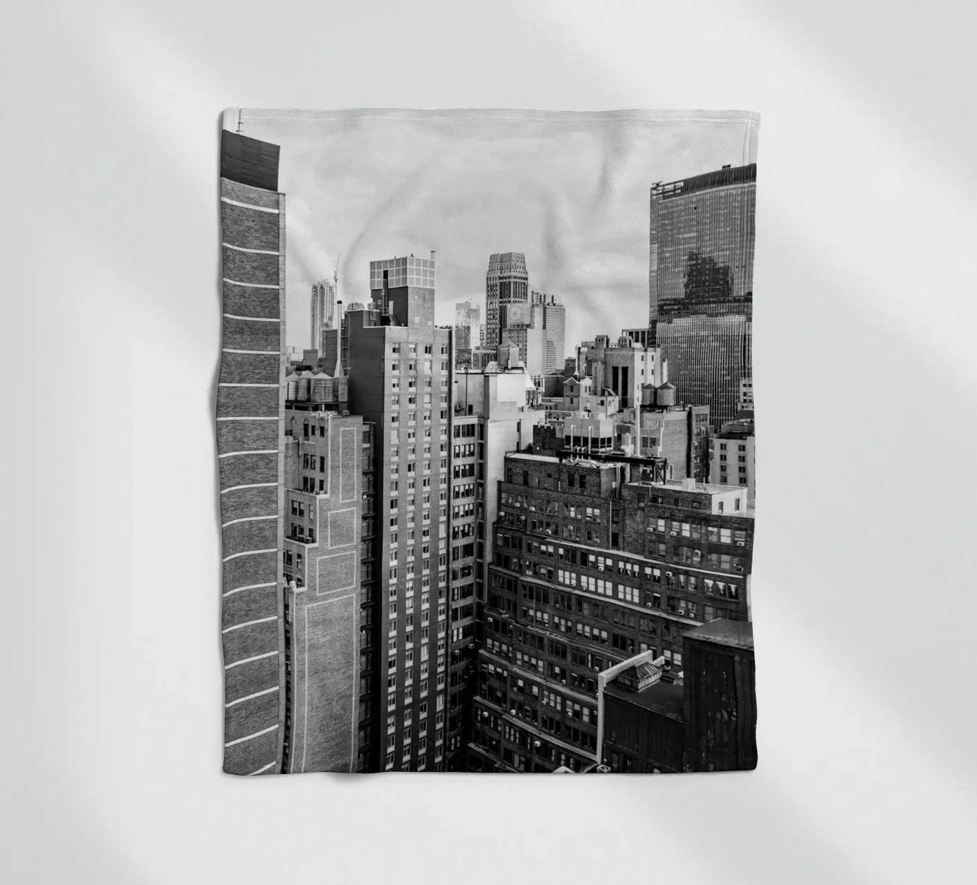 Edificio Skyline B&N coperta in pile da Carinaprint