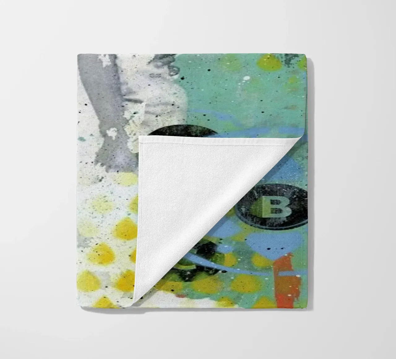 ABC beach towel by Tameo