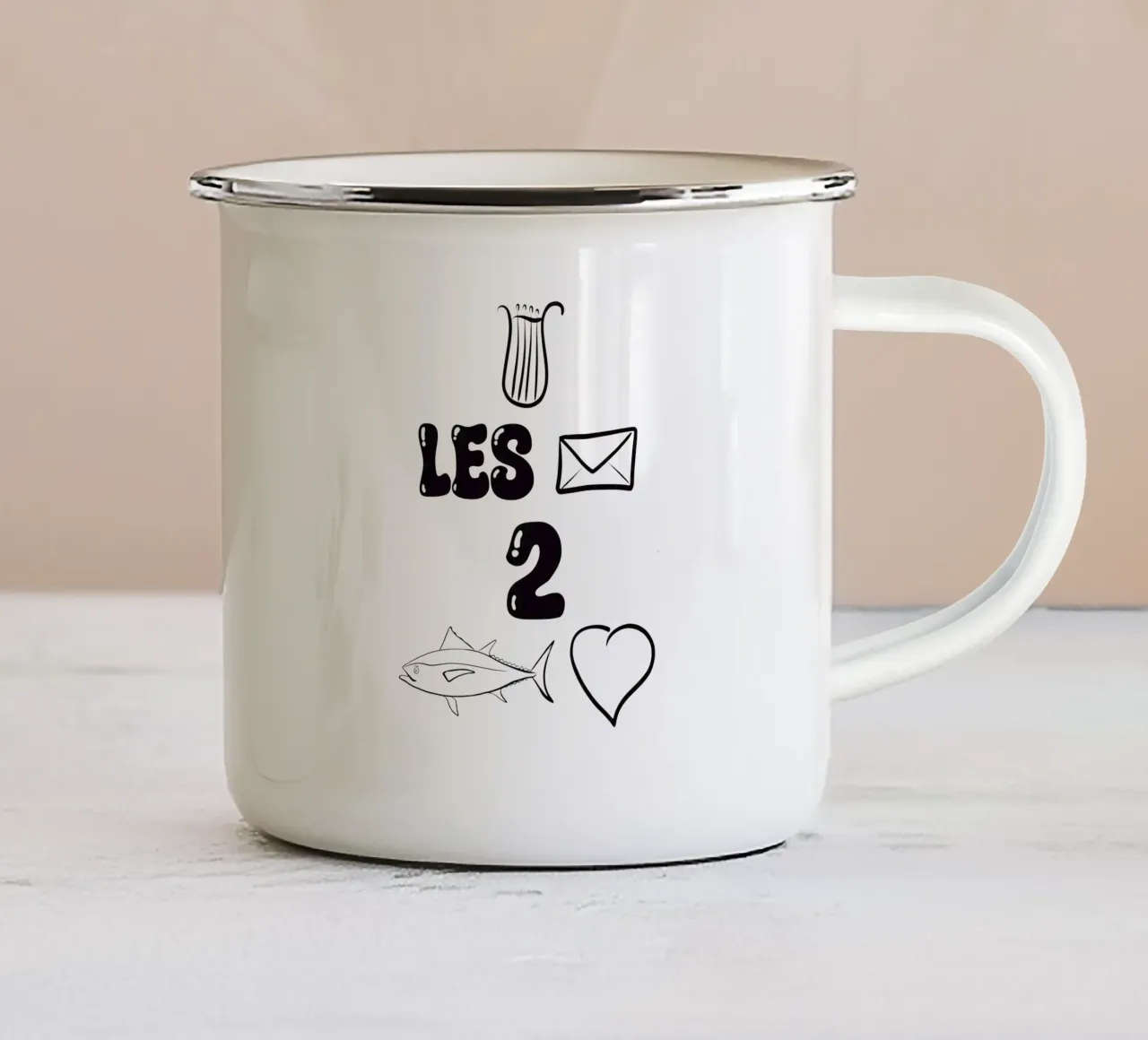 Leggete le lettere del vostro cuore tazza in smalto da RÉBUS REBUS