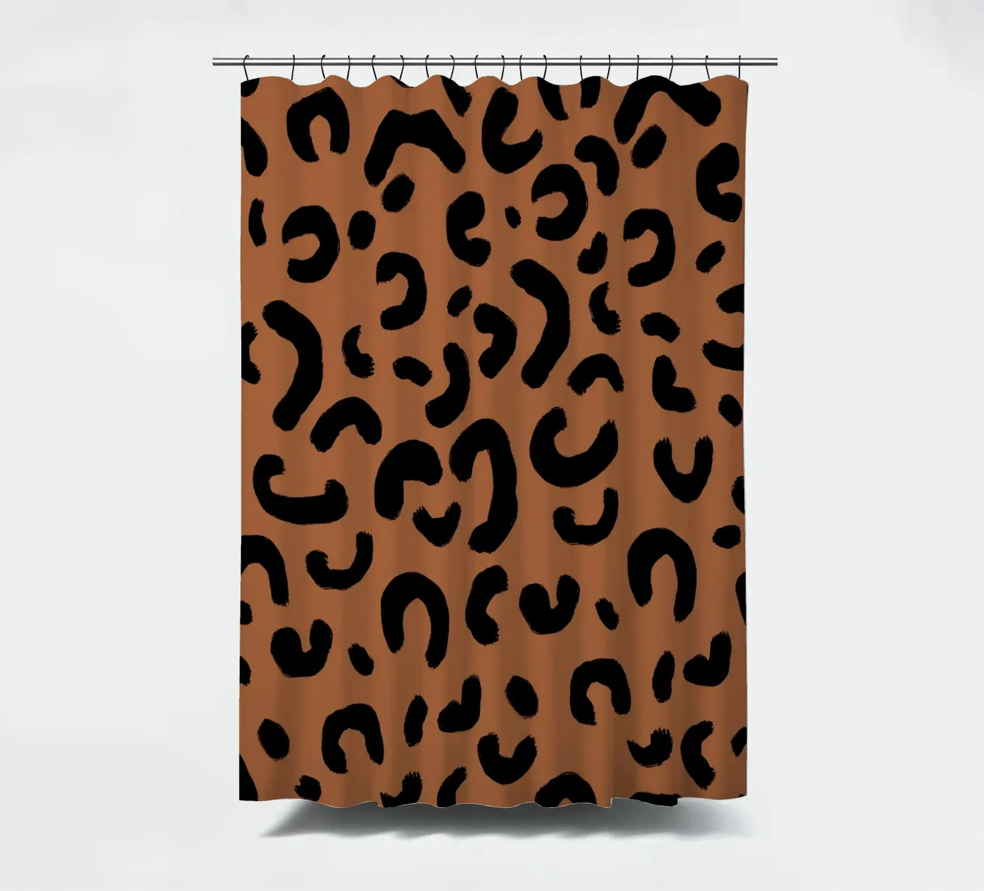 Leo Pattern Duschvorhang von Studio ROSAGRAU