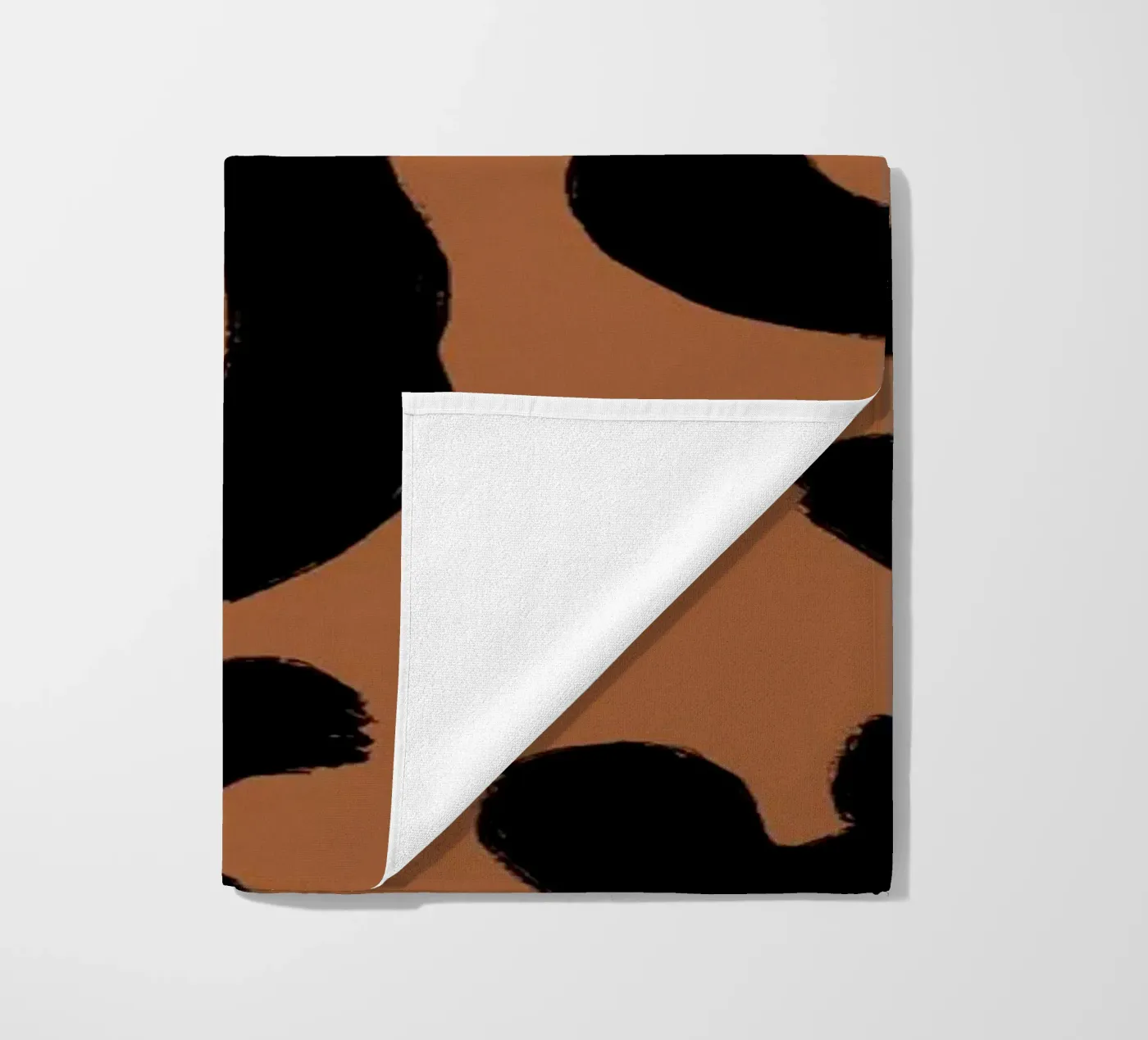 Leo Pattern beach towel by Studio ROSAGRAU