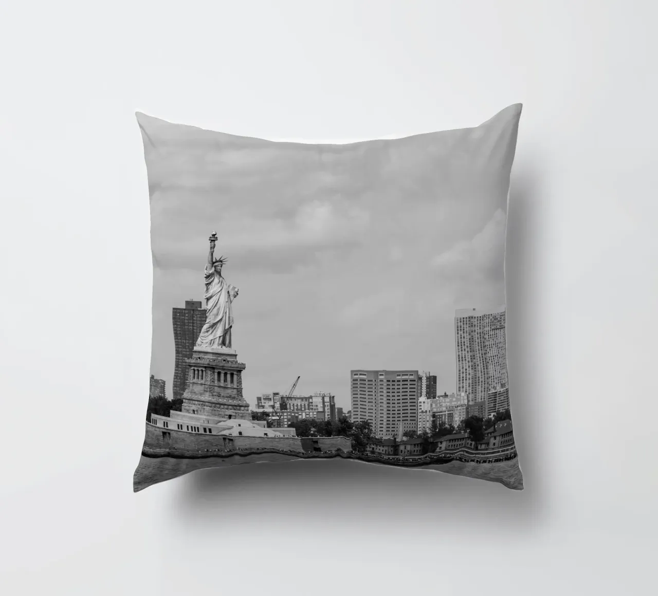 Statua dei liberti Stile B&N cuscino da Carinaprint
