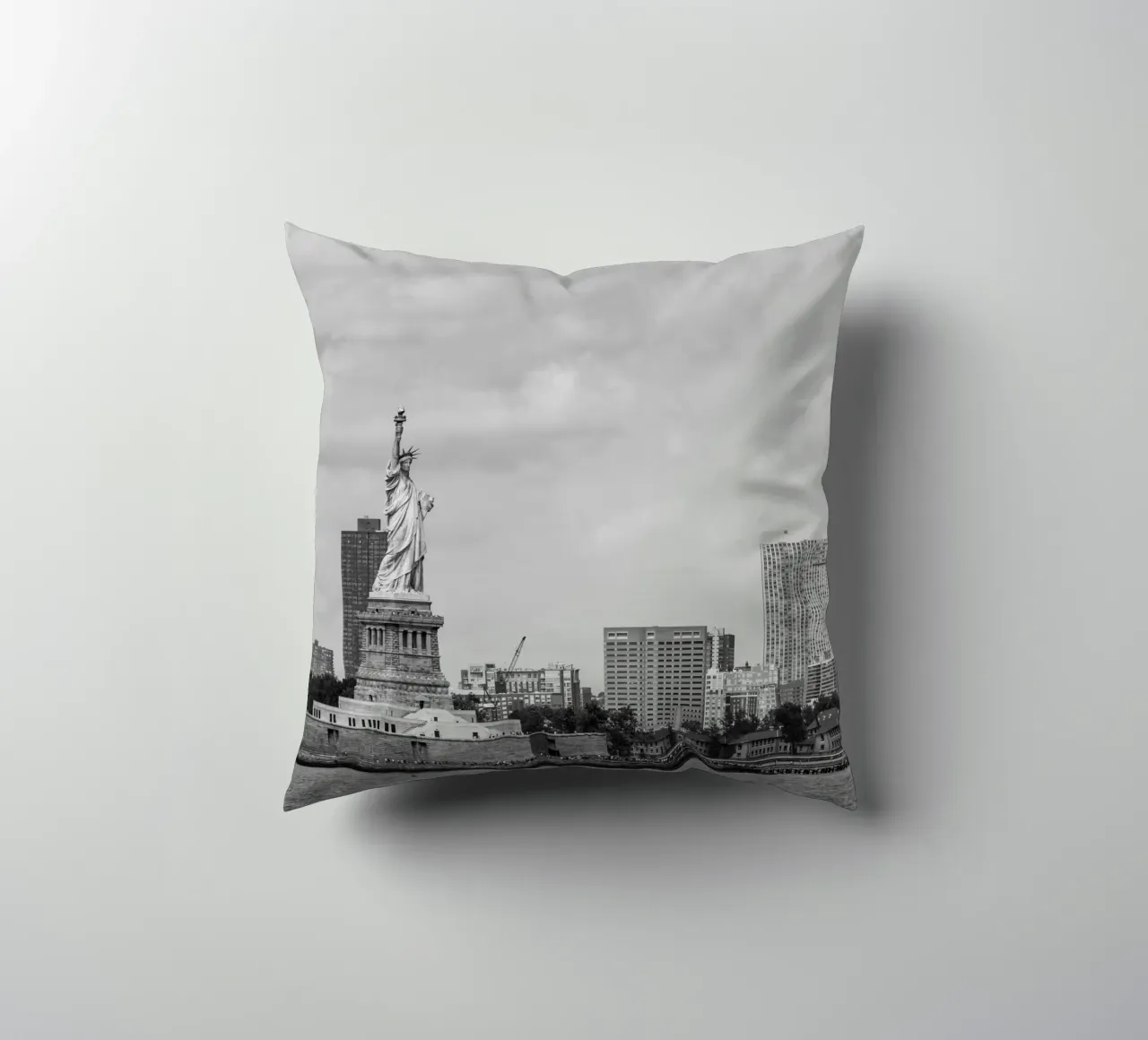 Statua dei liberti Stile B&N cuscino da Carinaprint