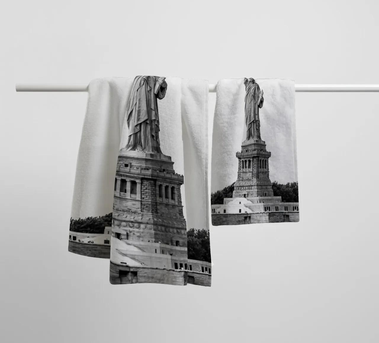 Statue of Liberty Monument B&W Art towel by Carinaprint