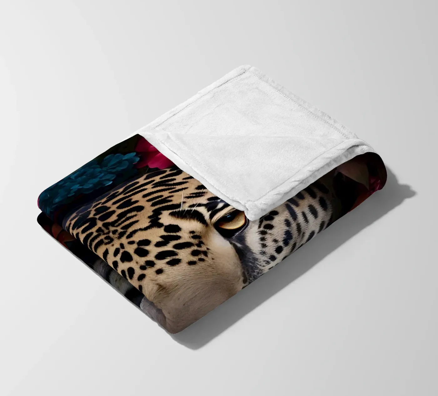 Leopard Blumen 2 Fleecedecke von Mateo