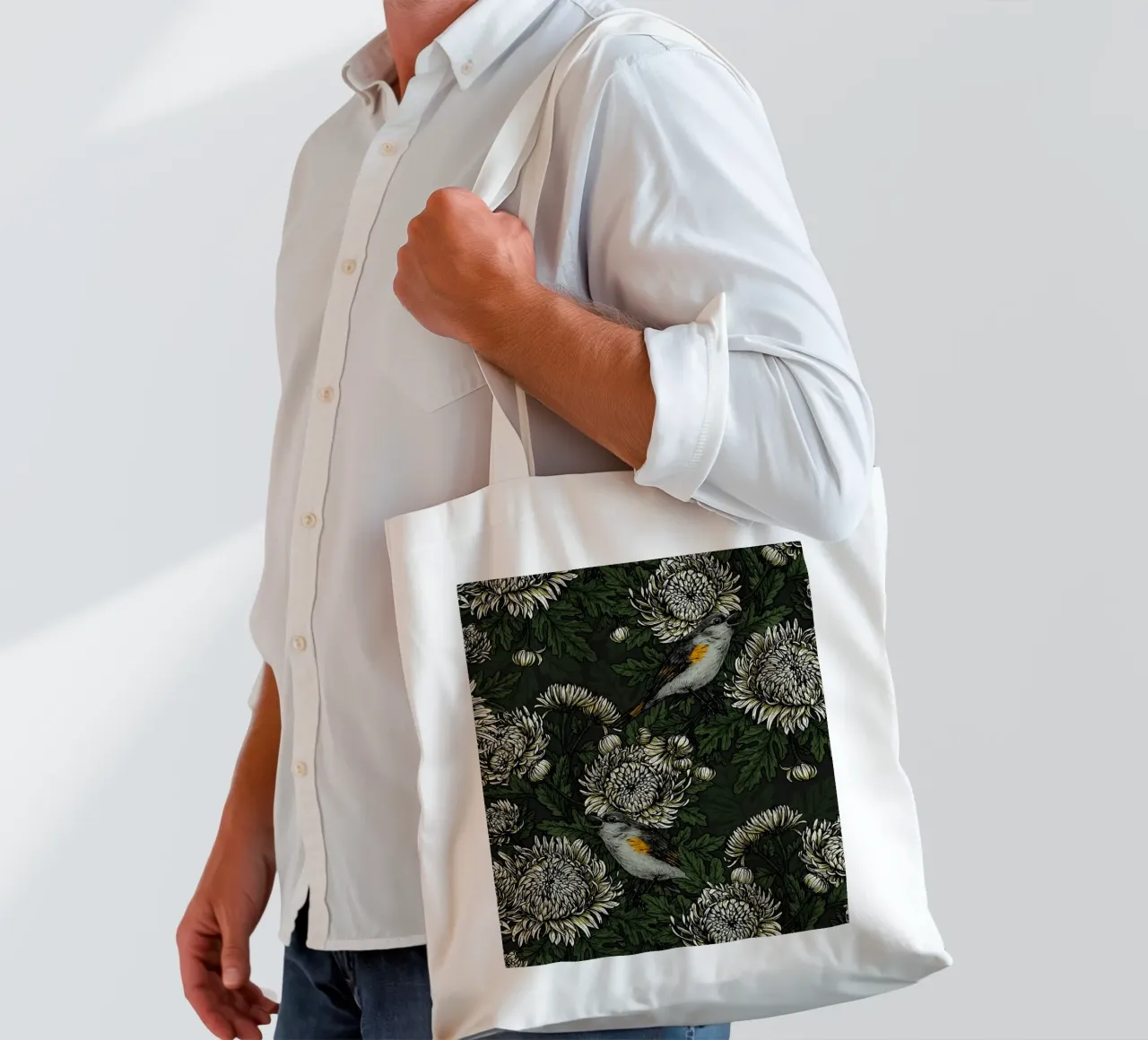 I codirossi nei crisantemi verdi e bianchi borsa in juta da Painted Nature
