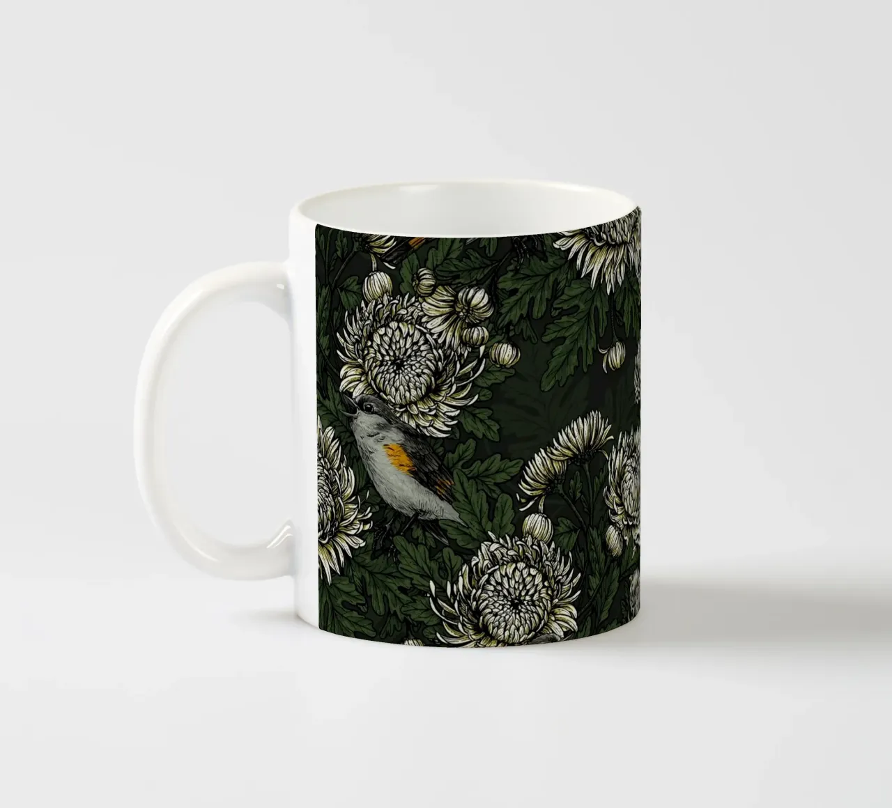 I codirossi nei crisantemi verdi e bianchi tazza in ceramica da Painted Nature