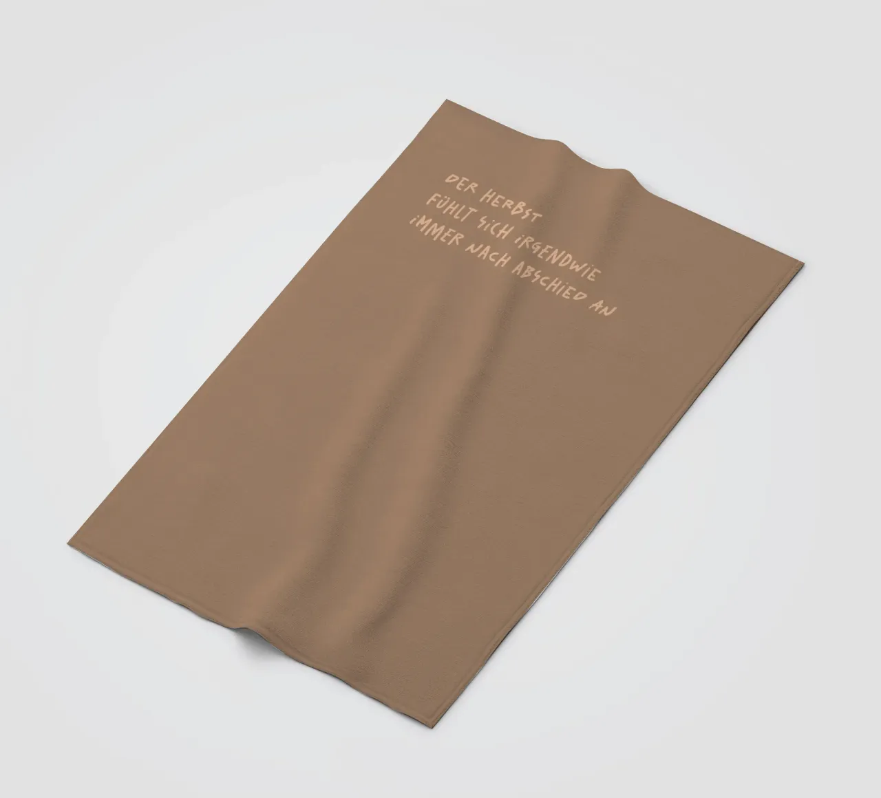 der Herbst.. (autumn falling) coperta in pile da FRICKE DESIGN