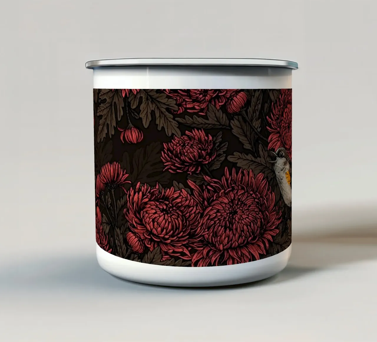 I codirossi nei crisantemi in marrone e rosso tazza in smalto da Painted Nature