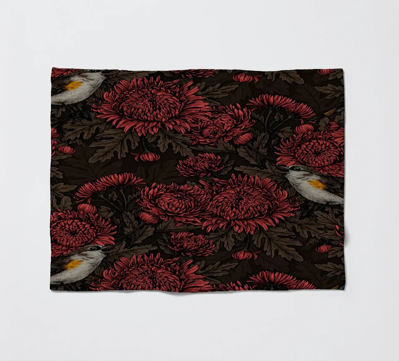 I codirossi nei crisantemi in marrone e rosso coperta in pile da Painted Nature