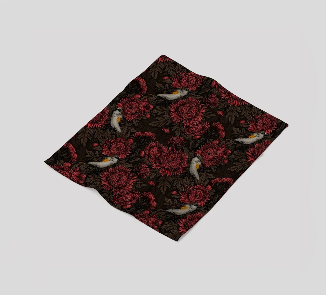 I codirossi nei crisantemi in marrone e rosso coperta in pile da Painted Nature