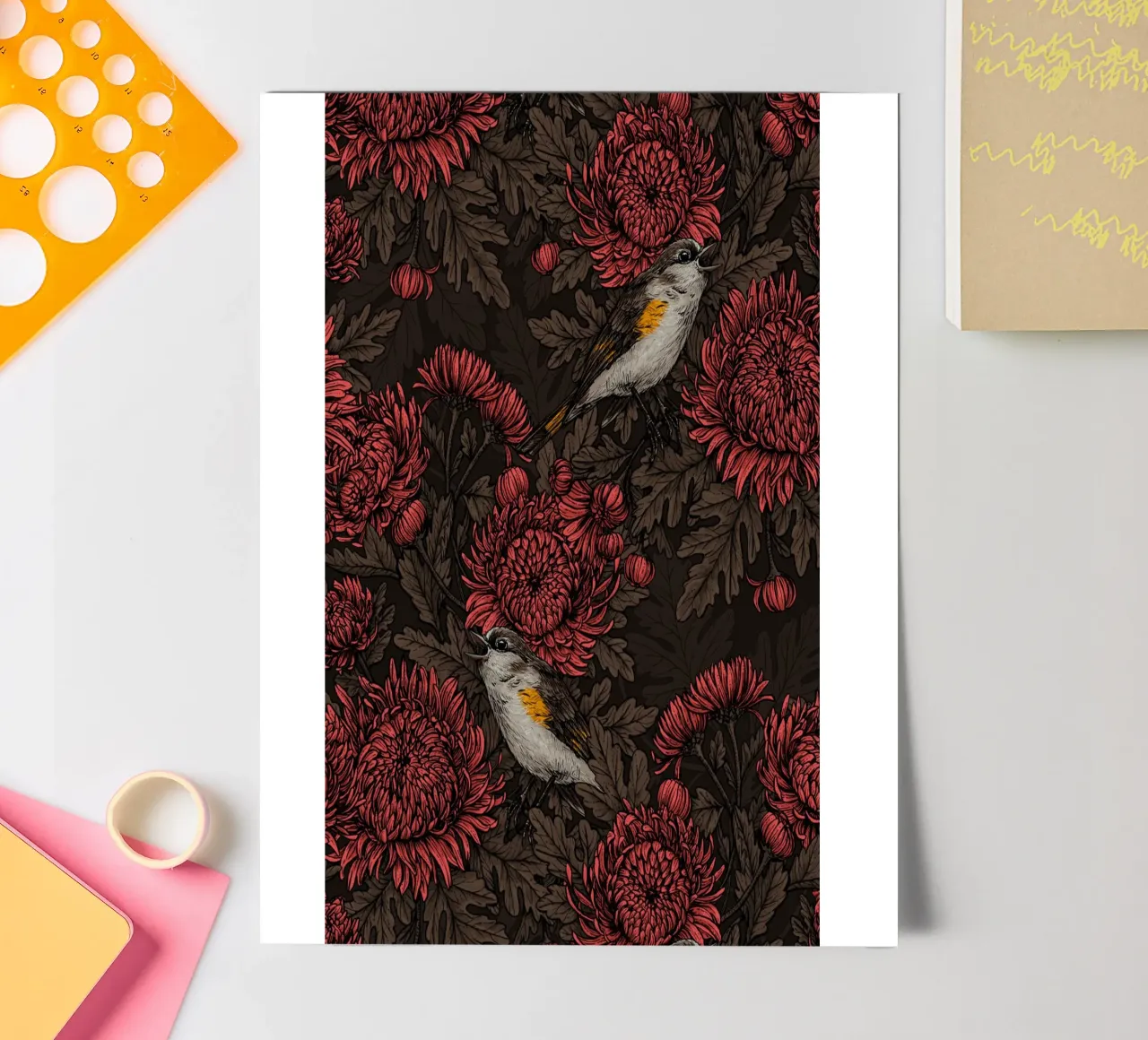 I codirossi nei crisantemi in marrone e rosso foglio adesivo da Painted Nature
