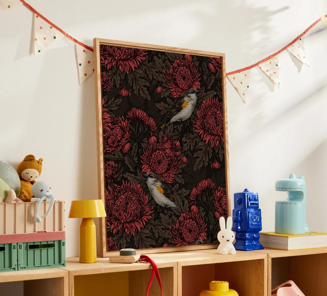I codirossi nei crisantemi in marrone e rosso plexiglass da Painted Nature