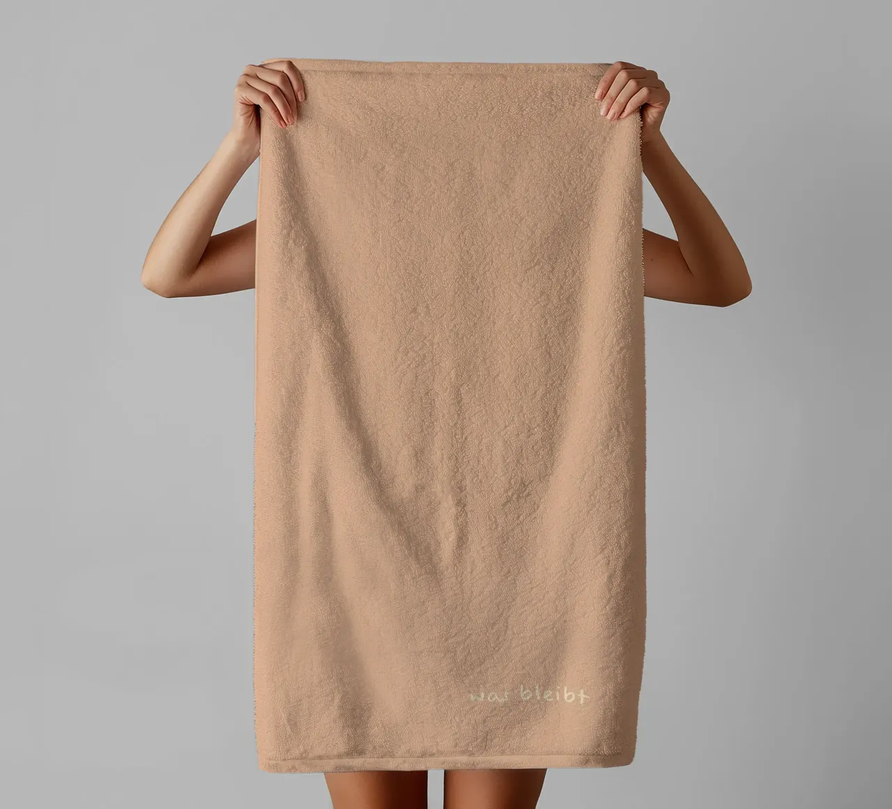 was bleibt asciugamano da bagno da FRICKE DESIGN