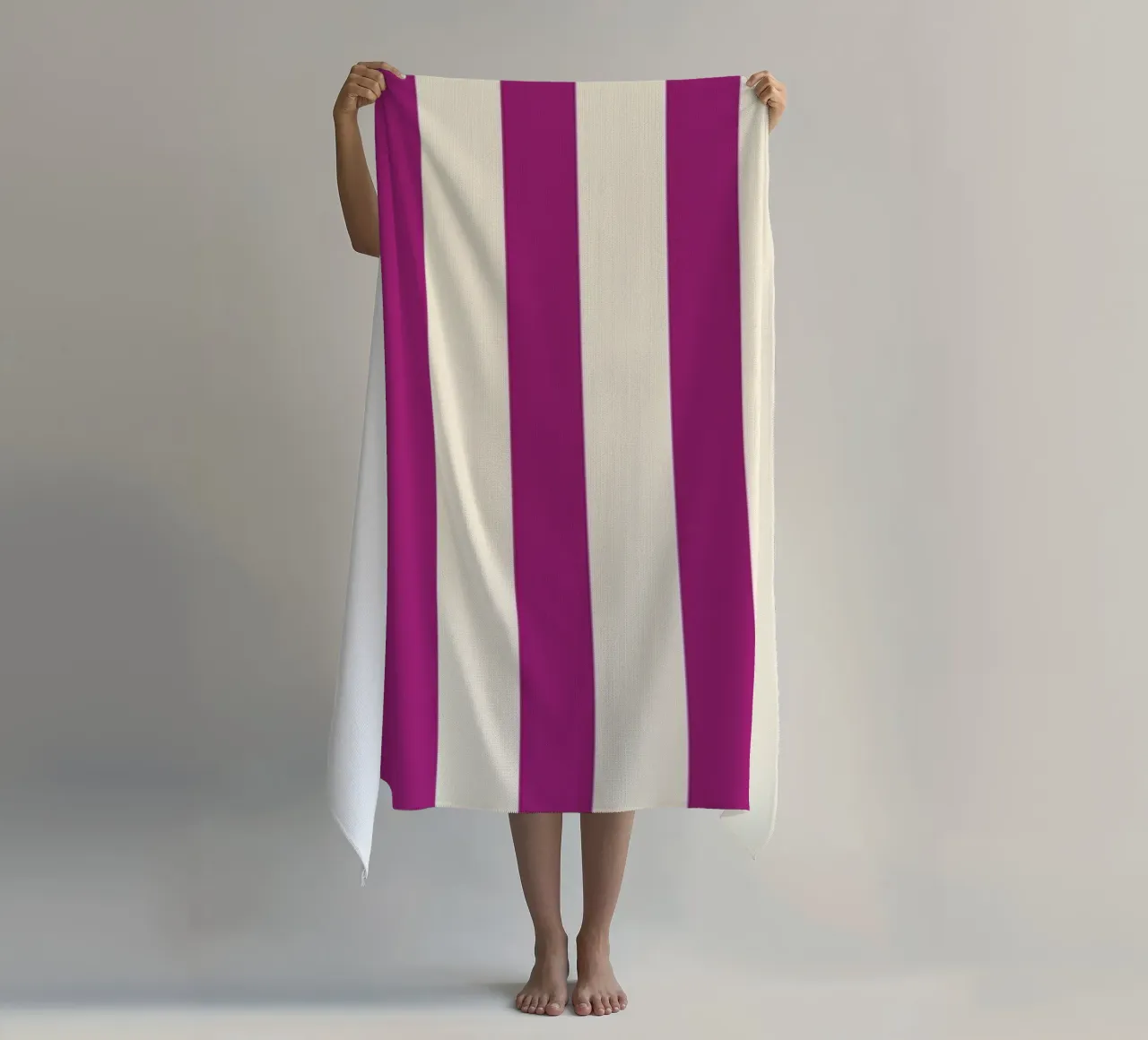 Retro Charming Magenta Stripes telo mare da TijanaArtStudio88