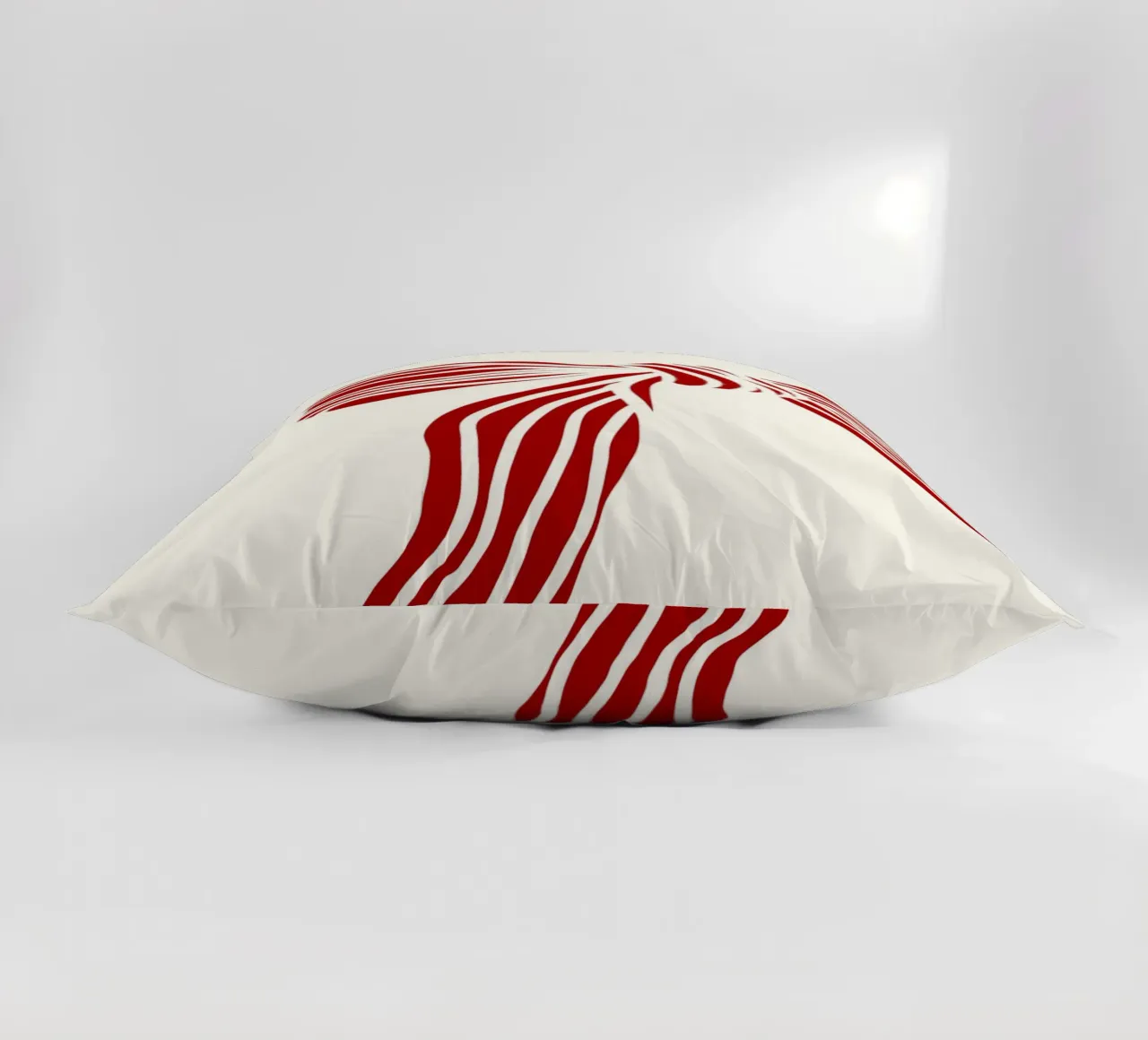 Red bow on white cuscino da TijanaArtStudio88