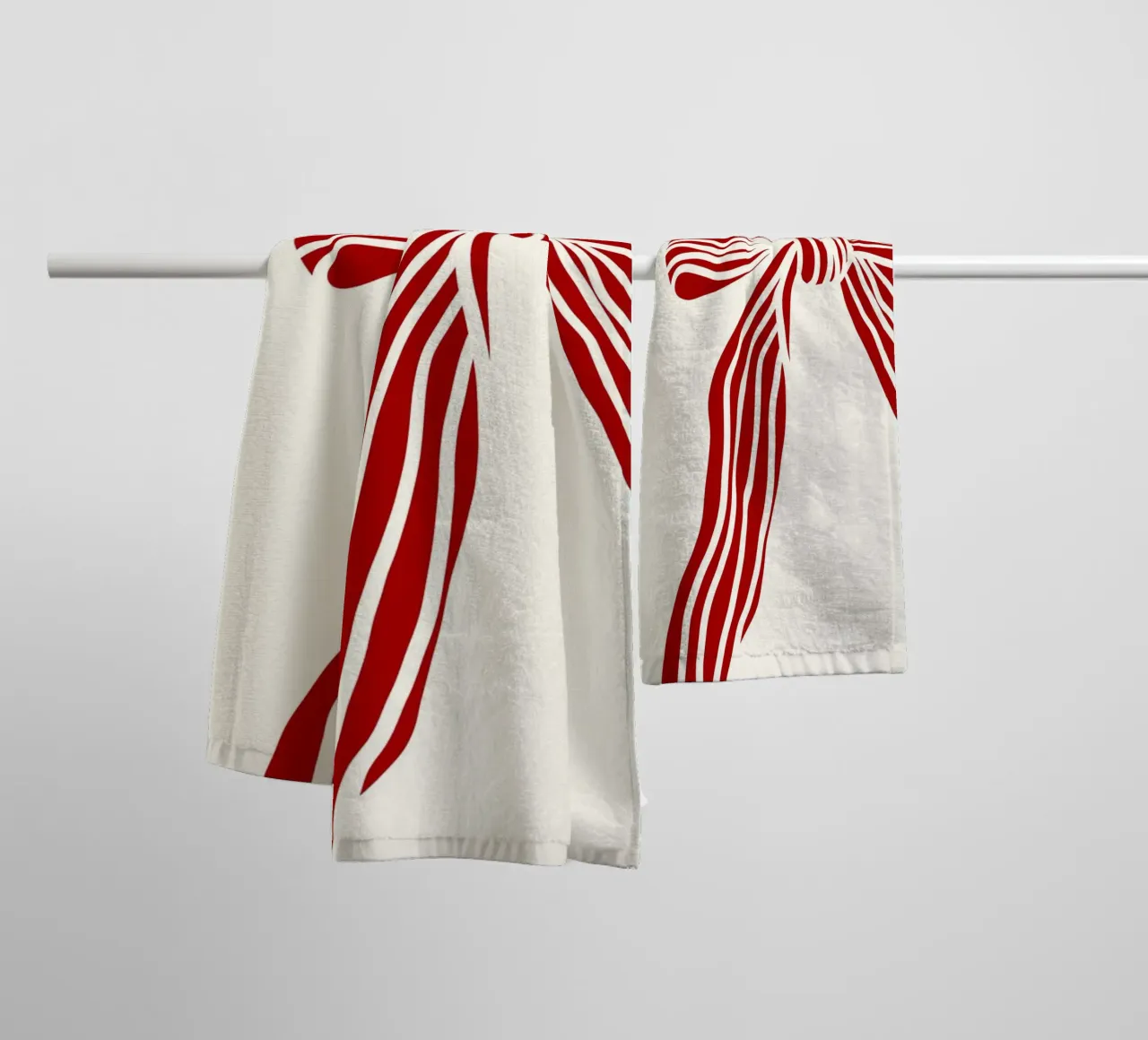 Red bow on white asciugamano da bagno da TijanaArtStudio88