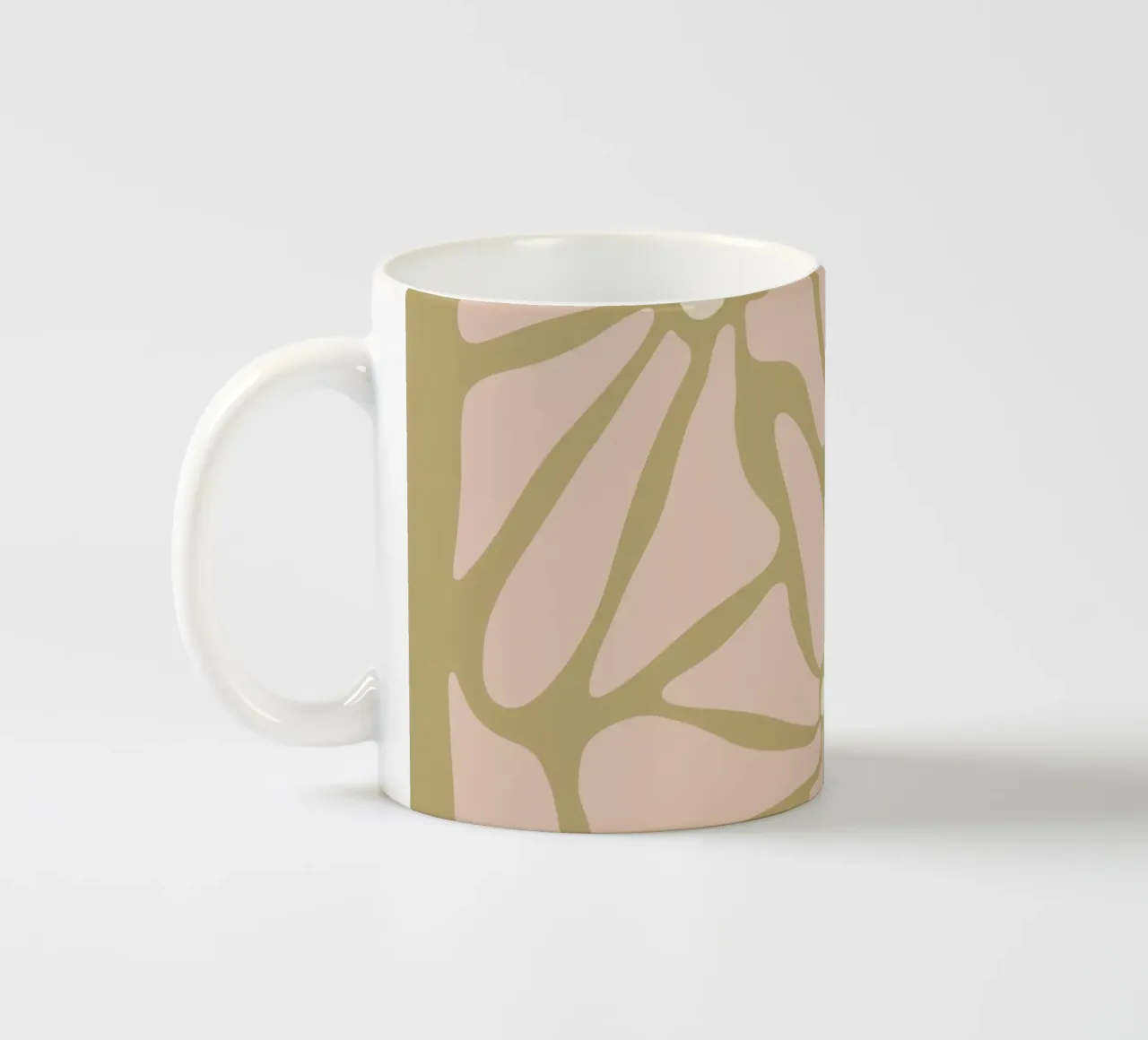 Fiori astratti retrò di metà secolo, rosa, crema e abbronzatura, di tipo trippy tazza in ceramica da This Wild Soul - Illustration