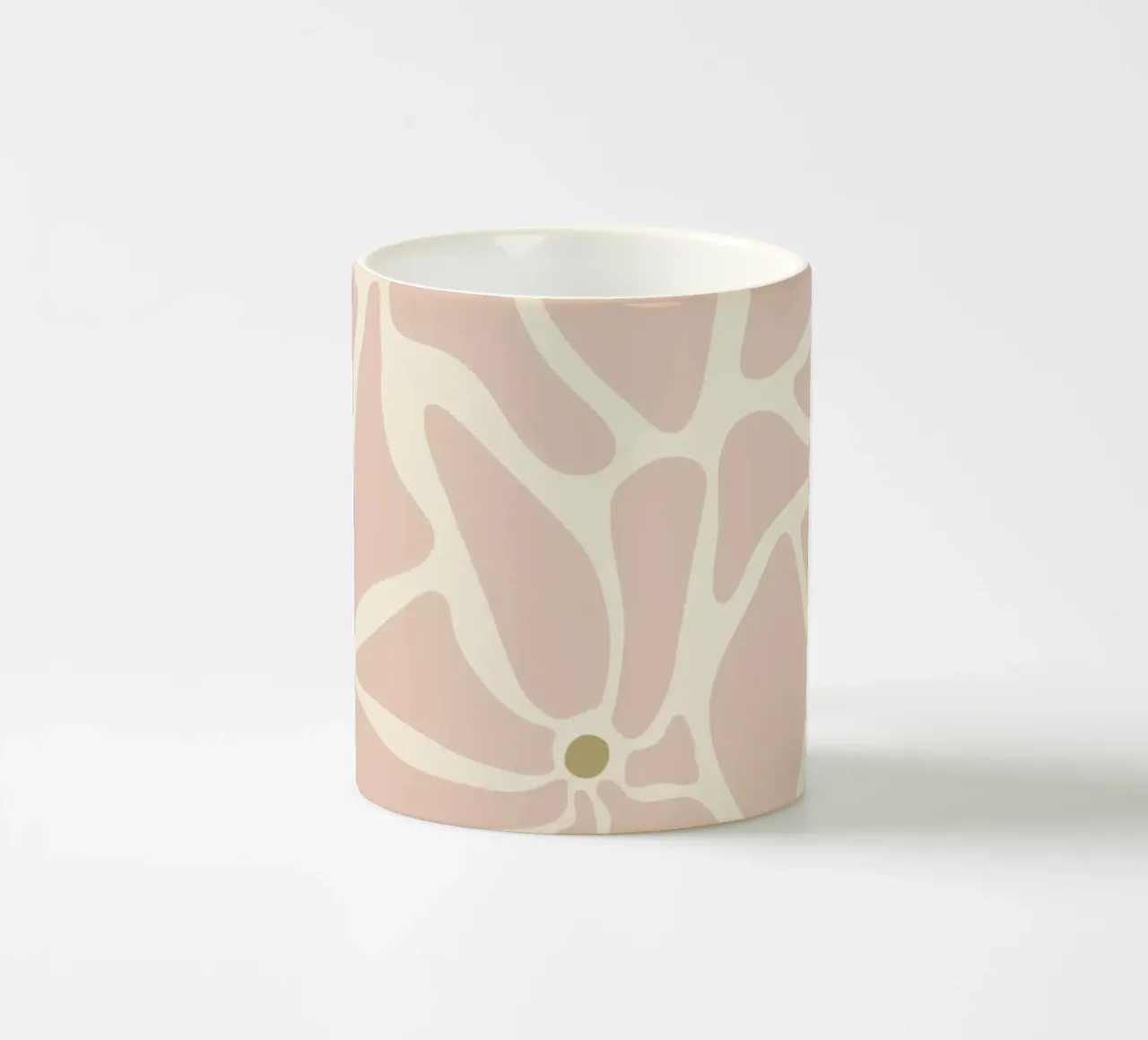 Fiori astratti di metà secolo, color crema, marrone e beige tazza in ceramica da This Wild Soul - Illustration