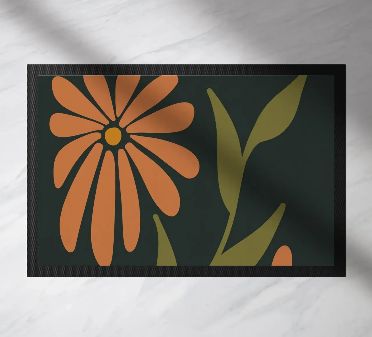 Fiori retrò di metà secolo, arancione, marrone, cachi, verde anni '70-'60 zerbino da This Wild Soul - Illustration