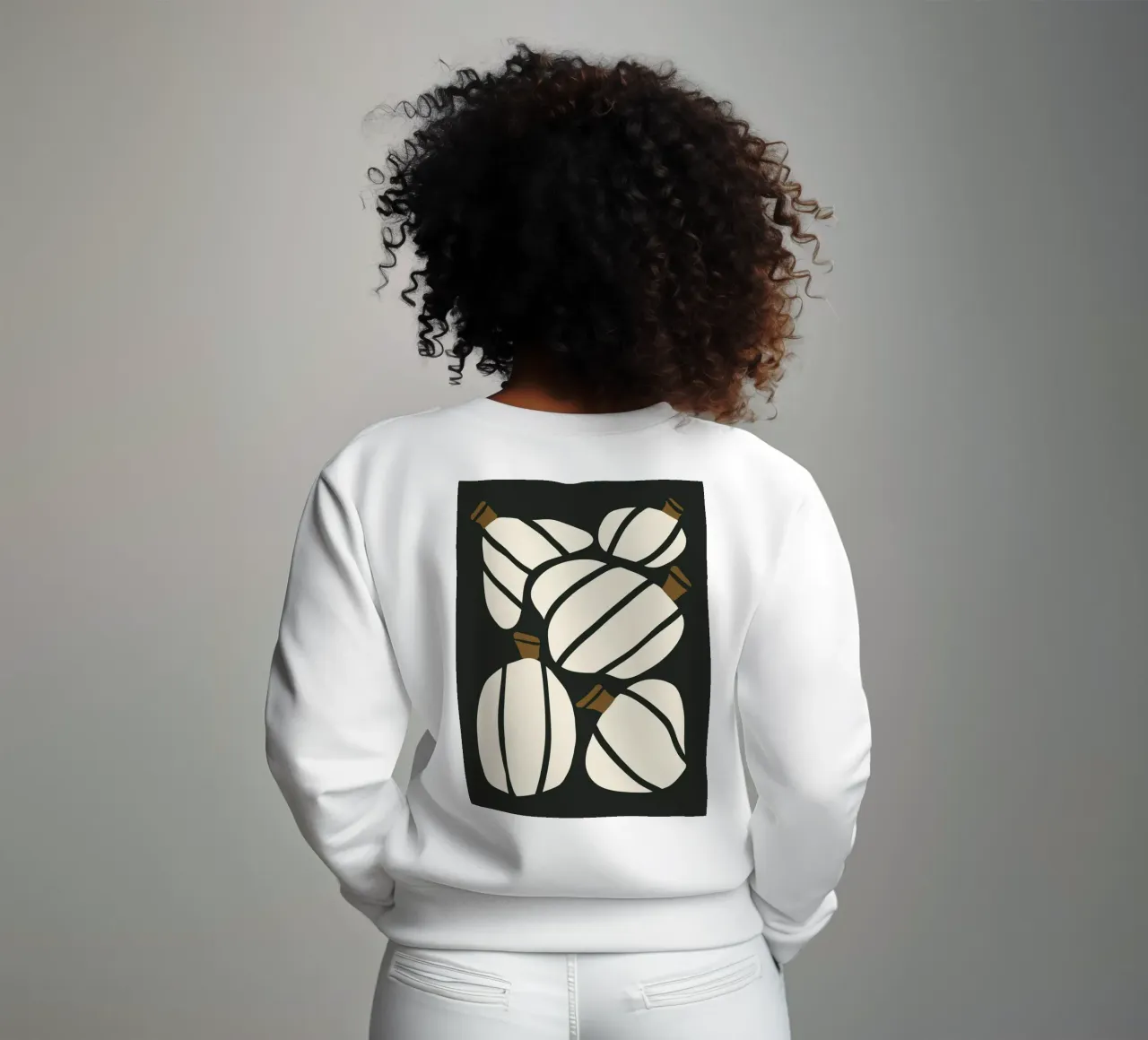 Arte bauhaus di metà secolo in bianco e nero, zucca retrò d'autunno felpa da This Wild Soul - Illustration