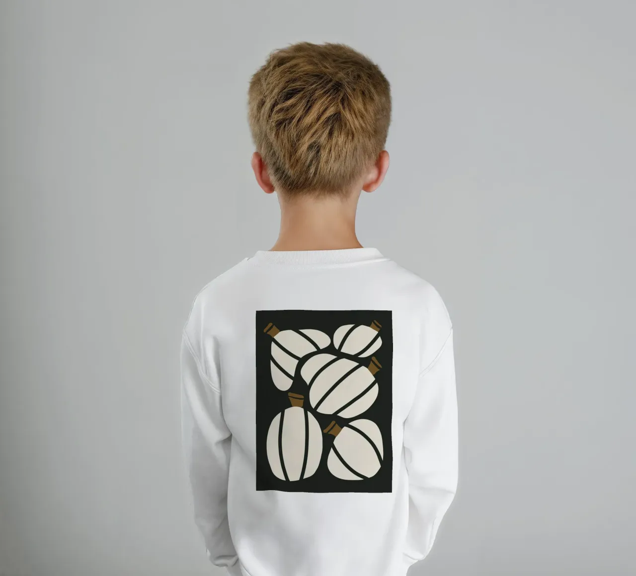 Arte bauhaus di metà secolo in bianco e nero, zucca retrò d'autunno felpa bambino da This Wild Soul - Illustration