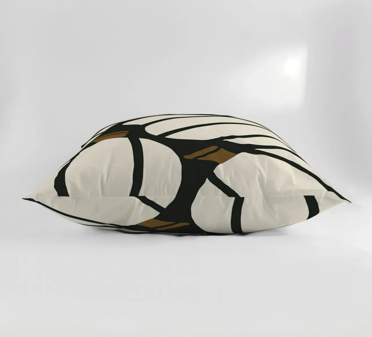 Arte bauhaus di metà secolo in bianco e nero, zucca retrò d'autunno cuscino da This Wild Soul - Illustration