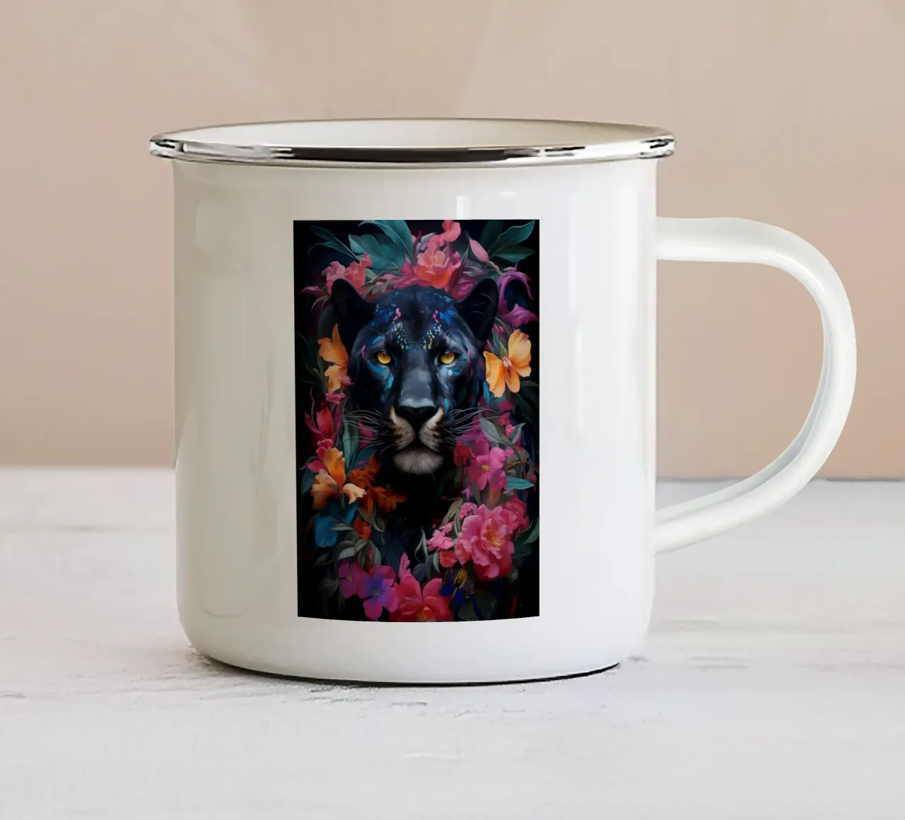 Fiori di Panthe tazza in smalto da Mateo