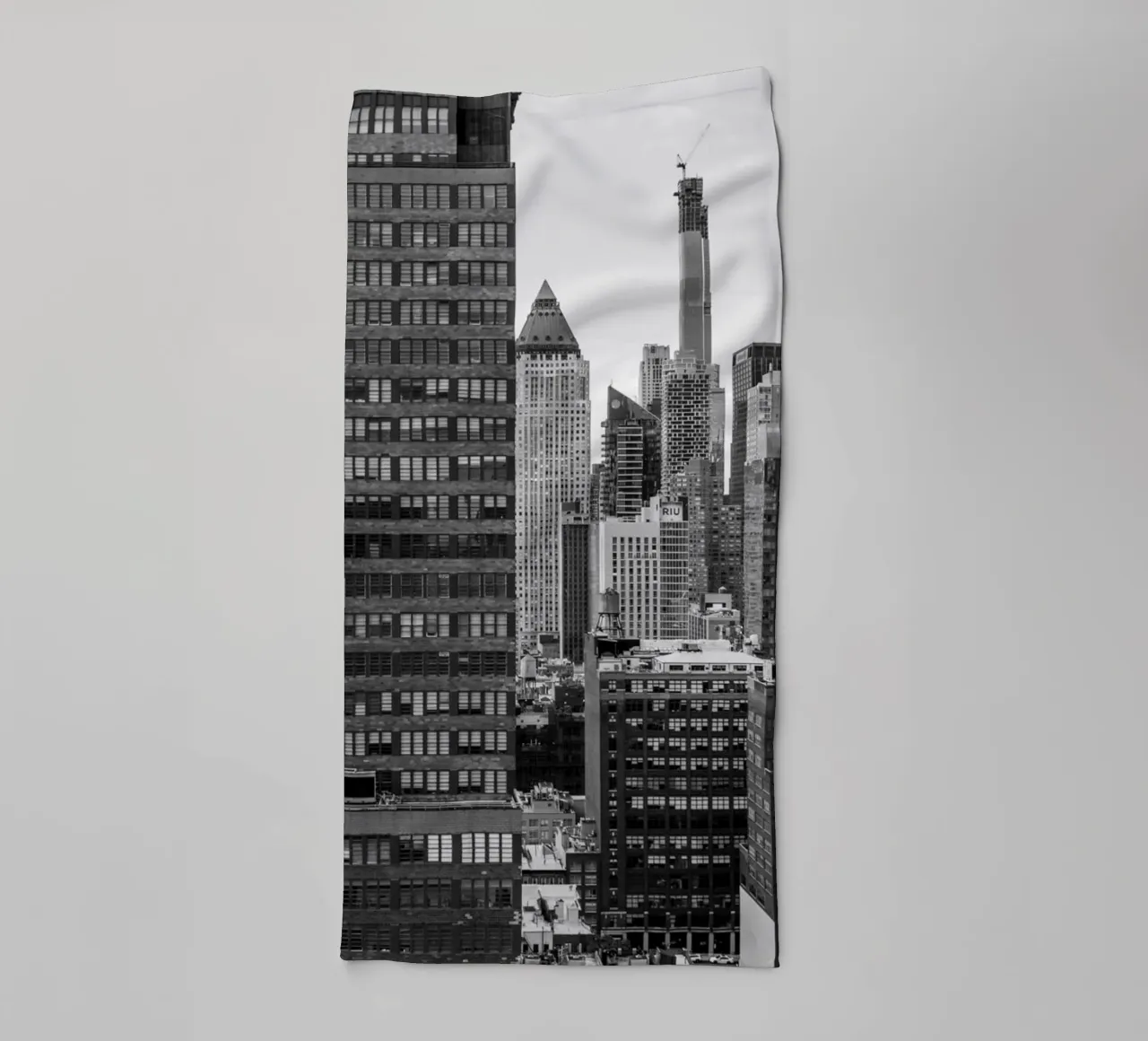 Manhattan liefde B&W kunst badhanddoek van Carinaprint