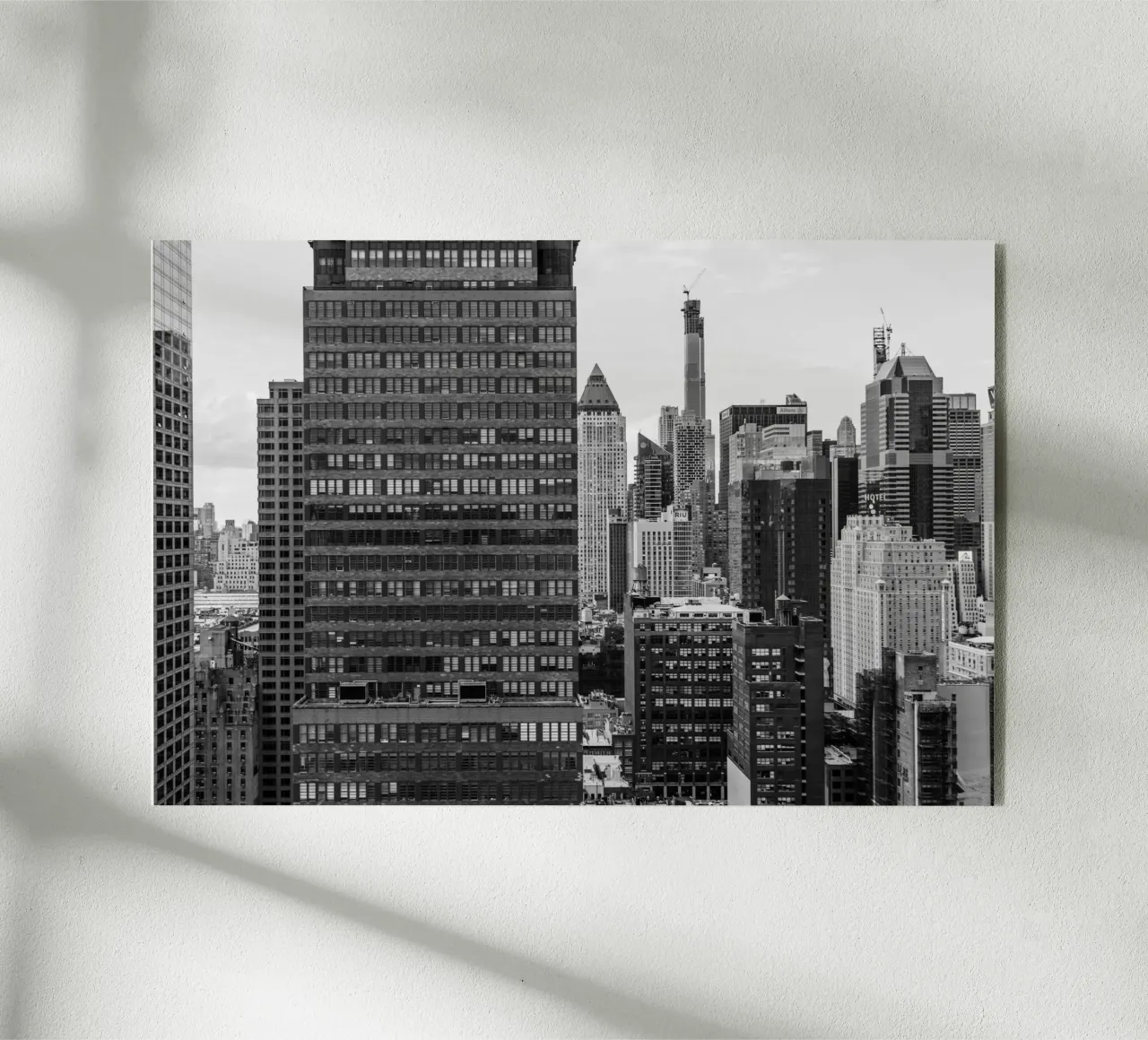 Manhattan Love B&W Art acrylic glass by Carinaprint