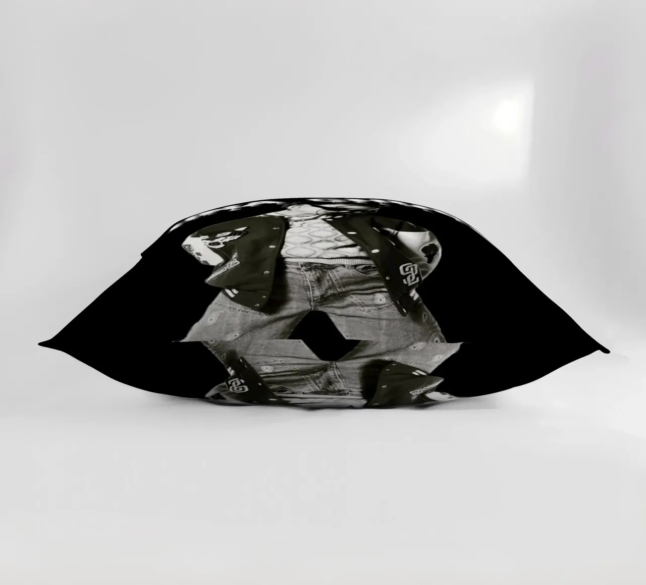 Monochrome Cool V cuscino da vintage