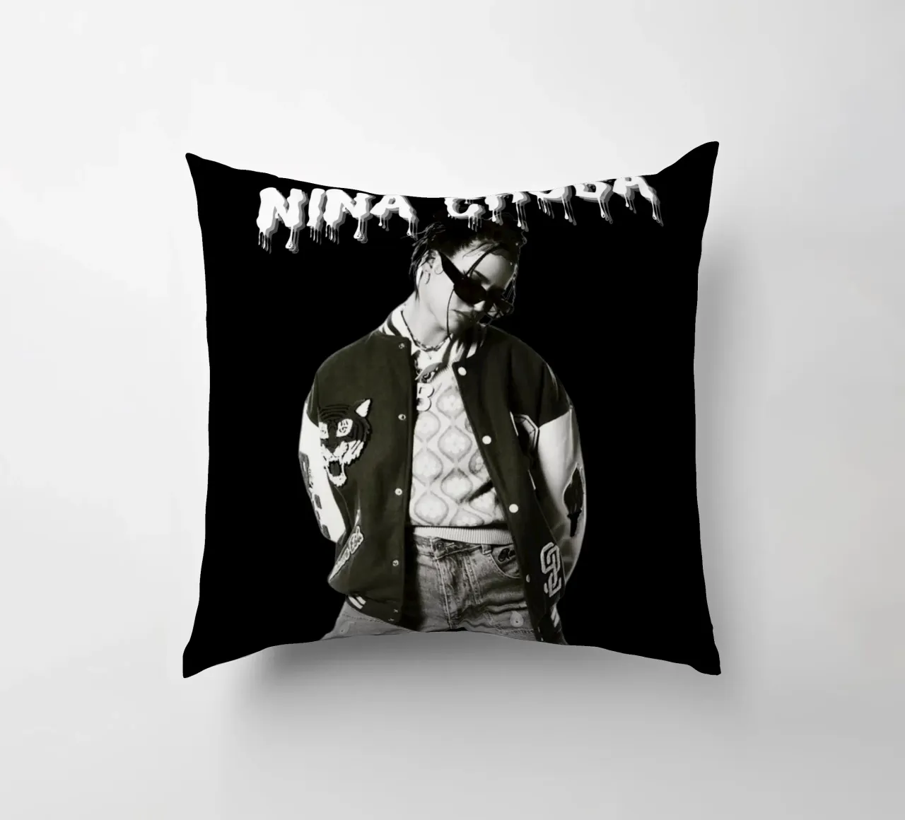 Monochrome Cool V cuscino da vintage