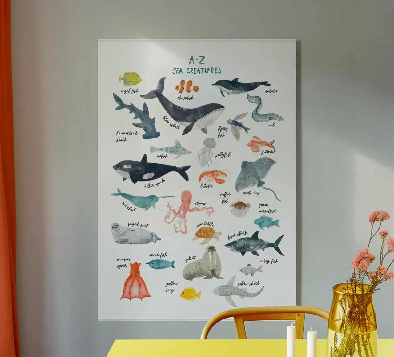 A-Z Creature plexiglass da Panait Ivascu