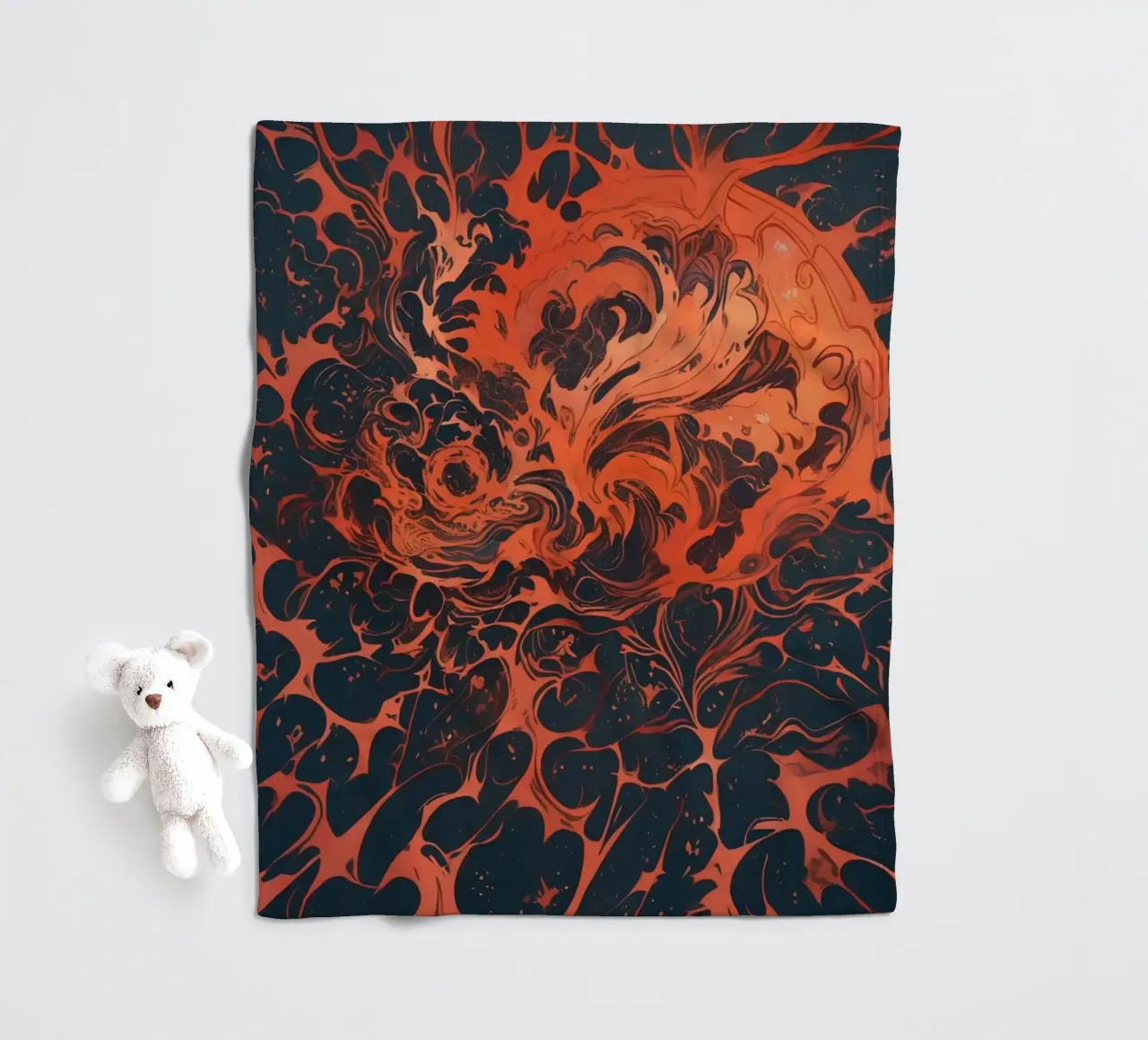 Eternal Sunburst: Un'esplosione astratta di cremisi e oro coperta in pile da Artistic-shop