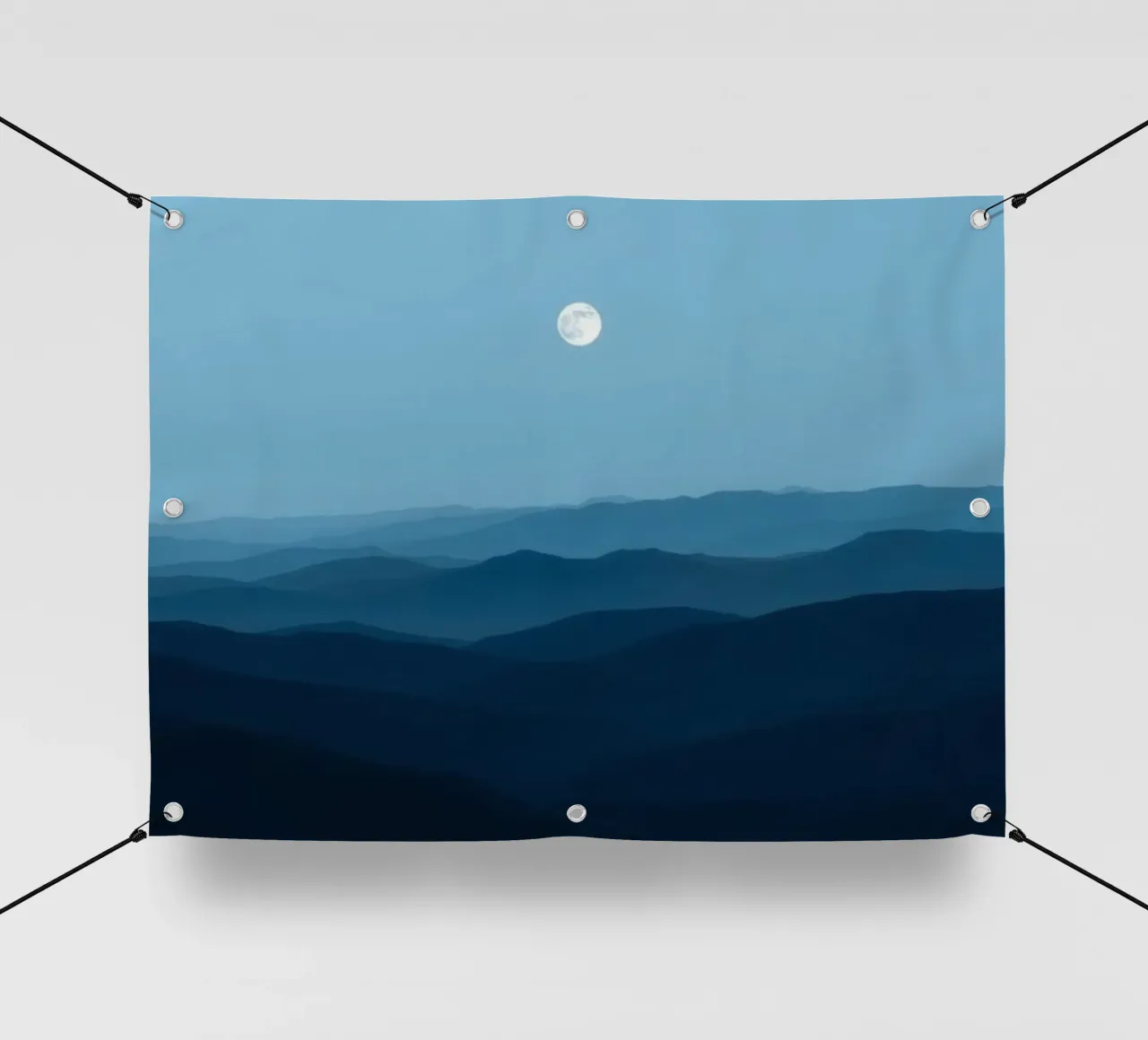 L'abbraccio della serenità: Un'alba di mezzanotte telo in pvc da Artistic-shop