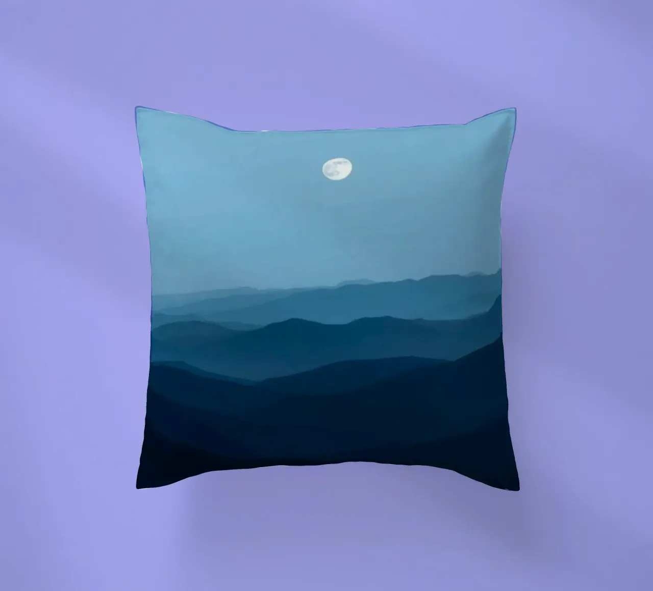 L'abbraccio della serenità: Un'alba di mezzanotte cuscino da Artistic-shop