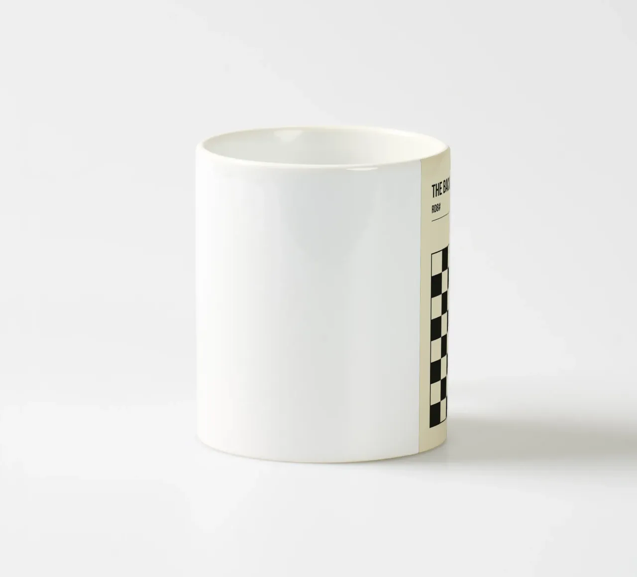 Il compagno di scacchi di rango posteriore tazza in ceramica da HARU HARU