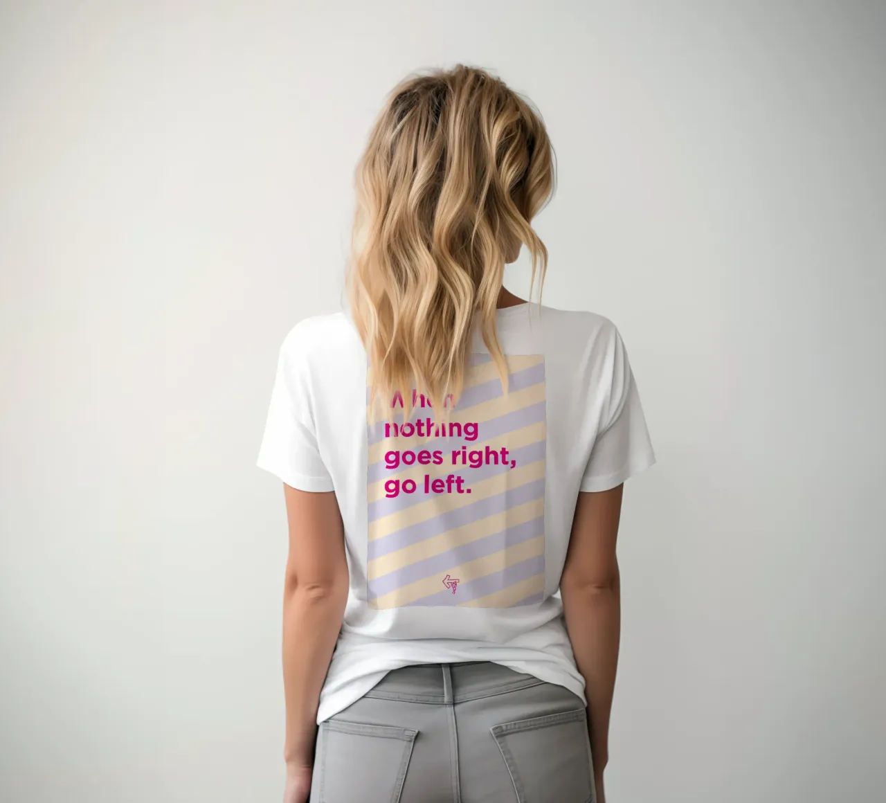 Go left. t-shirt da Art Fart
