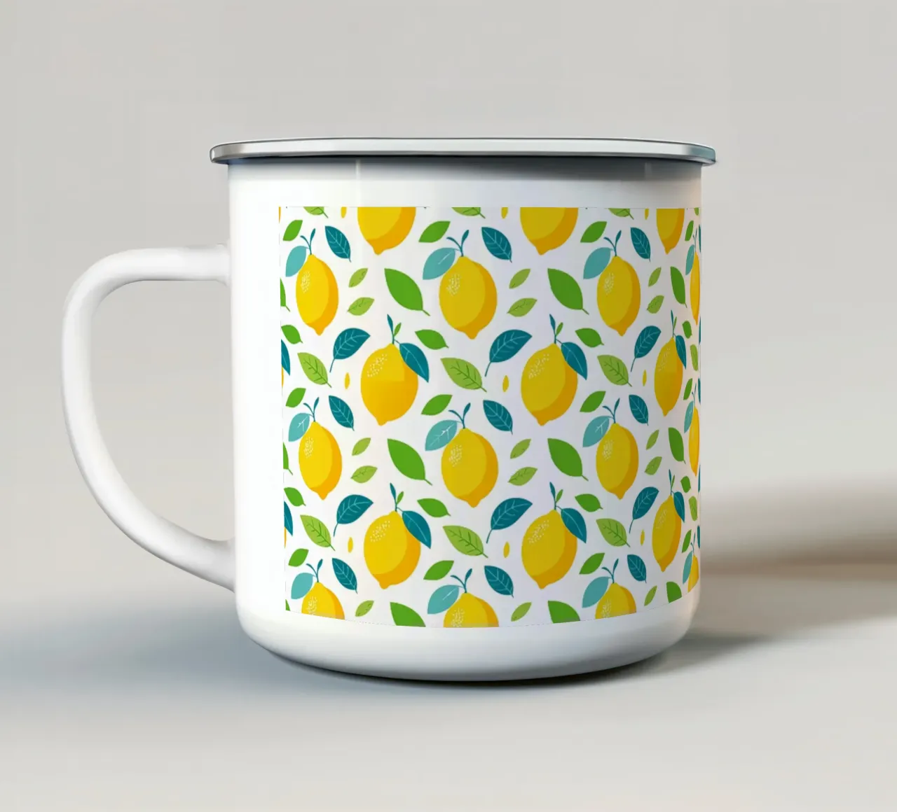 Limoni - Stampa di limoni all-over tazza in smalto da Hightown Design