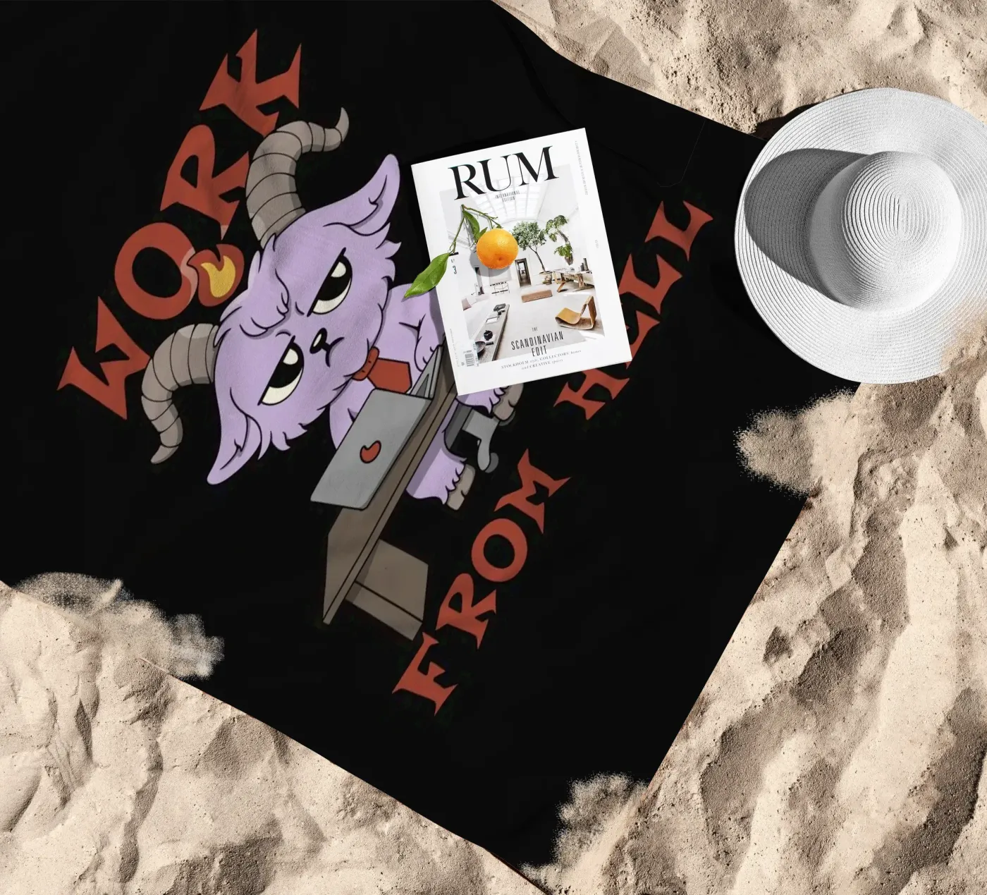 Arbeit aus der Hölle Strandtuch von Loobs