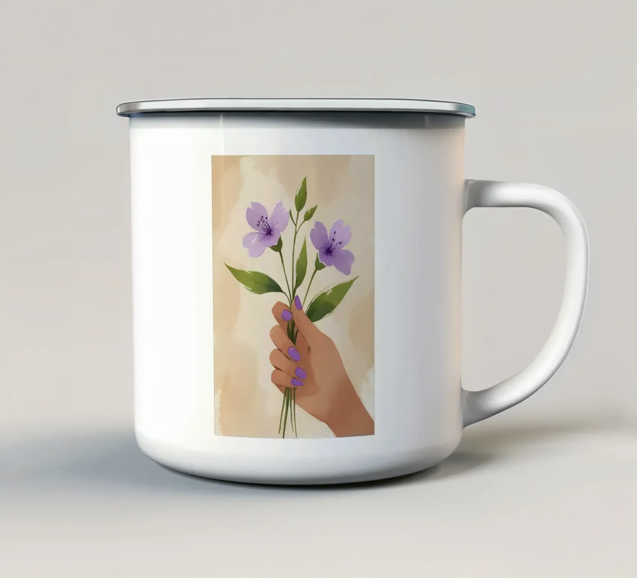 una mano che tiene due delicati fiori viola tazza in smalto da Bloom And Brush