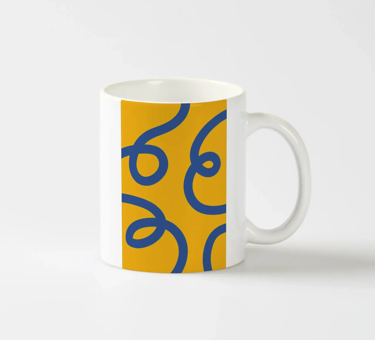 Linea vortice spirale giallo tazza in ceramica da galihstudio