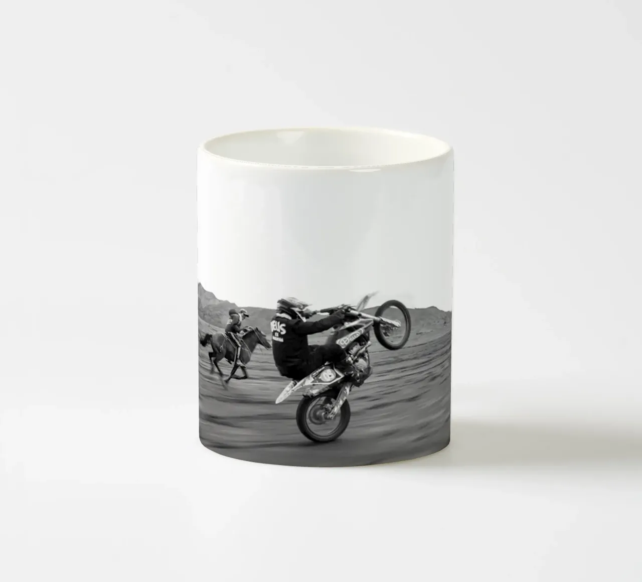 The Amazing Race tazza in ceramica da Shiva Shops