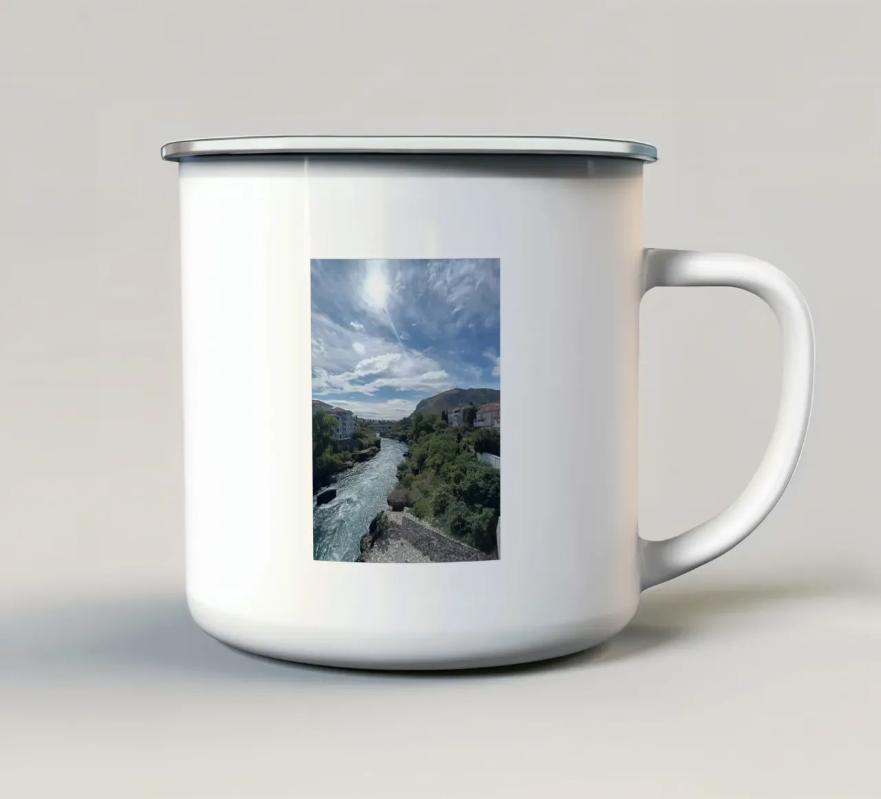 Mostar Neretva tazza in smalto da Tonki