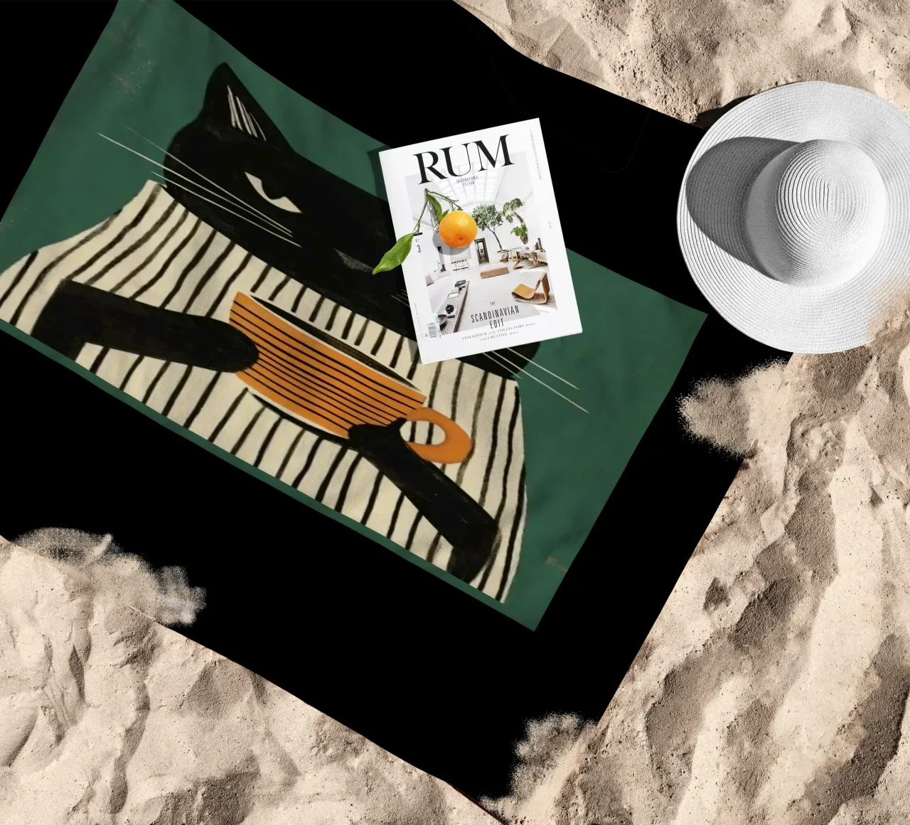 Gatto nero beve caffè telo mare da igoshartwrks